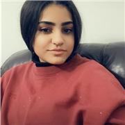 Studentessa del liceo scientifico nel secondo anno, disponibile per aiuto compiti